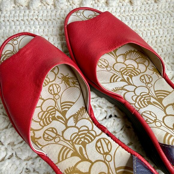 FLY LONDON Women's 40 US 9 YULA Leather Wedge Sandal Red Pewter Ankle Strap - Picture 15 of 16